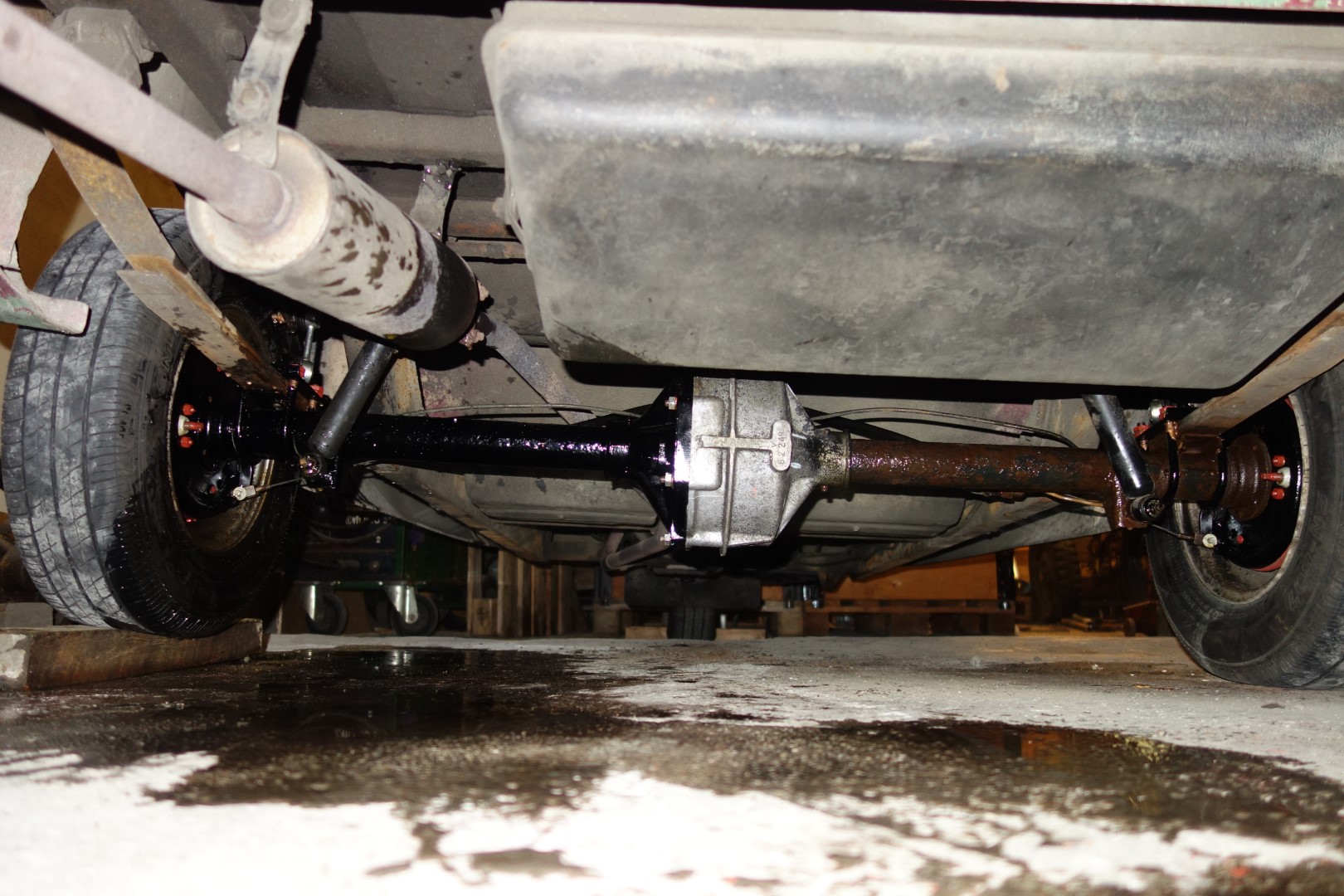 How do you change your gear axle oil? World of Reliant,